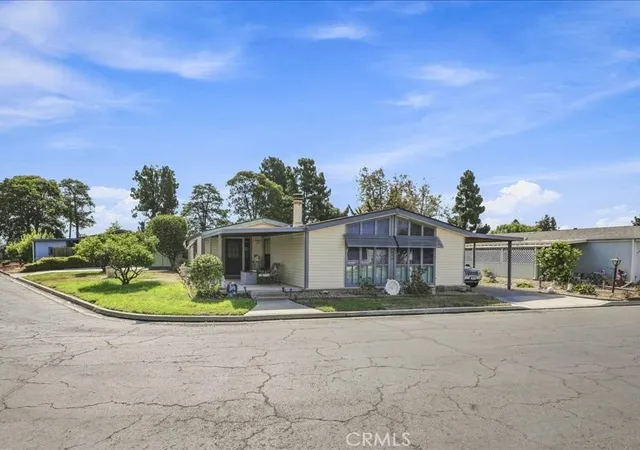 Photo 3 of Manufactured home for sale at 519 W Taylor #293, Santa Maria, CA 93458 | MLS# PI26174623 | Listing updated on 2026-09-14