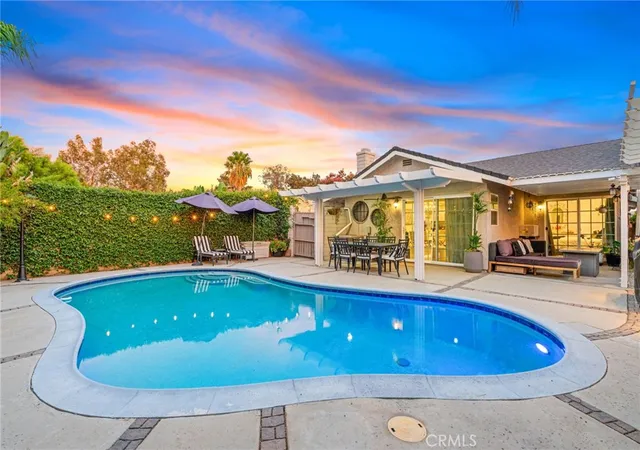 Photo 2 of Sale Pending at 25844 Basil Ct, Moreno Valley, CA 92553 | MLS# IG26174727 | Listing updated on 2026-09-14