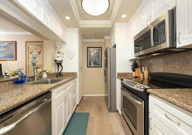 Photo 3 of Condo for sale at 1 Baldwin Ave #1008, San Mateo, CA 94401 | MLS# ML82057217 | Listing updated on 2026-09-14