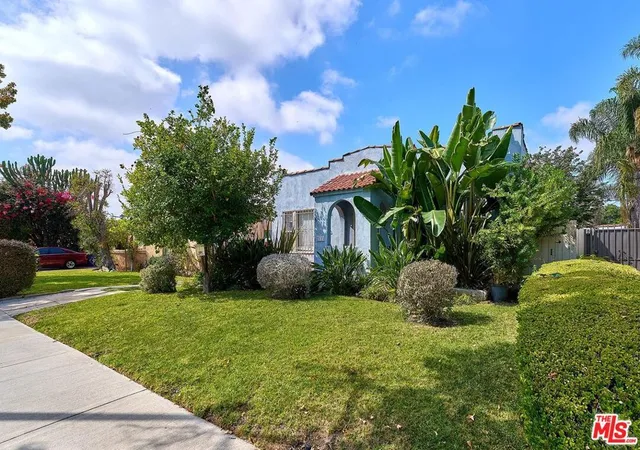 Photo 4 of Multi family home for sale at 2115 S Mansfield Ave, Los Angeles, CA 90016 | MLS# 26870741 | Listing updated on 2026-09-14