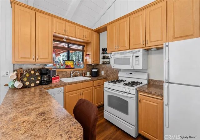Photo 3 of Single family home for sale at 1498 Betty, Wrightwood, CA 92397 | MLS# OC26174840 | Listing updated on 2026-09-15