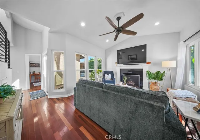 Photo 4 of Single family home for sale at 21 Calle Vaqueta, Rancho Santa Margarita, CA 92688 | MLS# OC26170519 | Listing updated on 2026-10-06