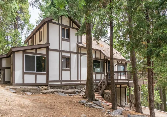 Photo 2 of Single family home for sale at 21855 Lakeland View, Cedarpines Park, CA 92322 | MLS# OC26158355 | Listing updated on 2026-09-18