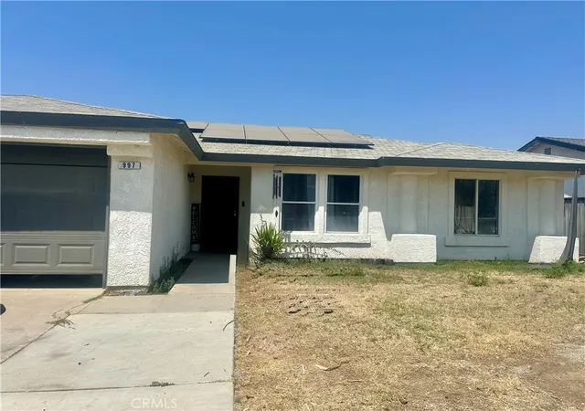 Photo 1 of Sale Pending at 997 E Jolson Ave, Fresno, CA 93706 | MLS# FR26175144 | Listing updated on 2026-09-15