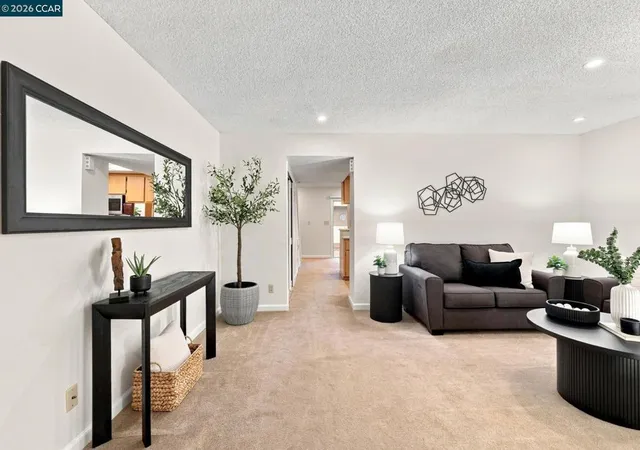 Photo 4 of Townhouse for sale at 1938 Pomar Way, Walnut Creek, CA 94598 | MLS# 41144594 | Listing updated on 2026-10-05