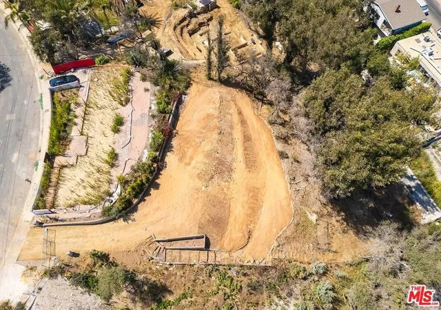 Photo 4 of Land for sale at 16503 Las Casas Pl, Pacific Palisades, CA 90272 | MLS# 26871143 | Listing updated on 2026-09-14