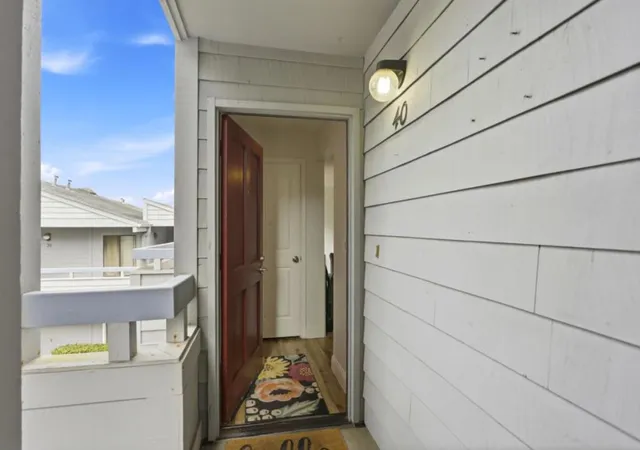 Photo 3 of Condo for sale at 3095 Marina Dr #40, Marina, CA 93933 | MLS# ML82057324 | Listing updated on 2026-09-14