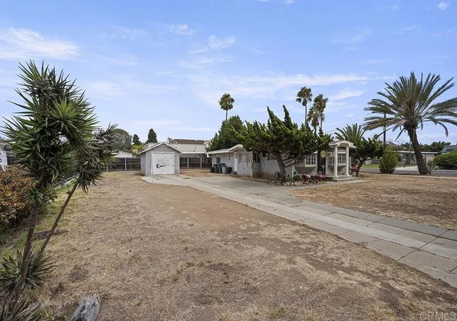 Photo 2 of Sale Pending at 741 Elm Ave, Chula Vista, CA 91910 | MLS# PTP2606101 | Listing updated on 2026-09-14