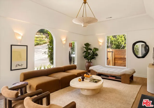 Photo 2 of Single family home for sale at 3141 E La Suvida Dr, Los Angeles, CA 90068 | MLS# 26870629 | Listing updated on 2026-09-14