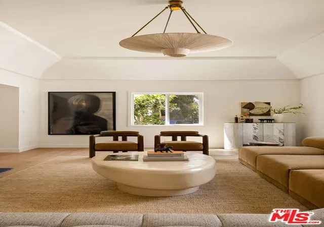 Photo 3 of Single family home for sale at 3141 E La Suvida Dr, Los Angeles, CA 90068 | MLS# 26870629 | Listing updated on 2026-09-14
