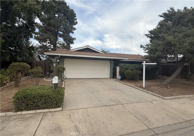 Photo 3 of Single family home for sale at 3372 Wawona Ct, Merced, CA 95340 | MLS# MC26174310 | Listing updated on 2026-09-15
