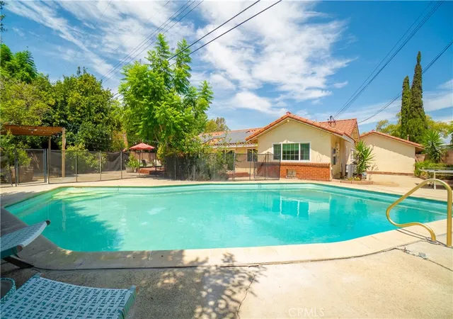 Photo 1 of Single family home for sale at 702 E Cumberland, Orange, CA 92865 | MLS# PW26176150 | Listing updated on 2026-09-15