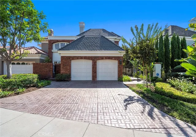 Photo 3 of Townhouse for sale at 50 Belcourt, Newport Beach, CA 92660 | MLS# OC26173871 | Listing updated on 2026-09-16