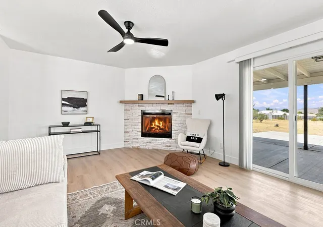 Photo 4 of Sale Pending at 16710 Candlewood Rd, Apple Valley, CA 92307 | MLS# HD26176080 | Listing updated on 2026-09-14