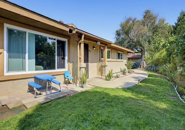 Photo 2 of Sale Pending at 8035 Calle Fanita, Santee, CA 92071 | MLS# 260019764SD | Listing updated on 2026-09-15