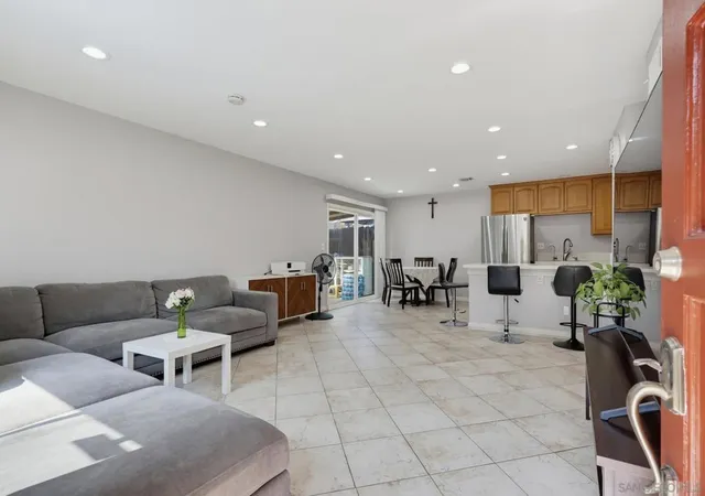Photo 4 of Sale Pending at 8035 Calle Fanita, Santee, CA 92071 | MLS# 260019764SD | Listing updated on 2026-09-15