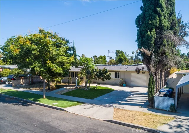Photo 1 of Sale Pending at 19338 Elkwood St, Reseda, CA 91335 | MLS# SR26177039 | Listing updated on 2026-09-15