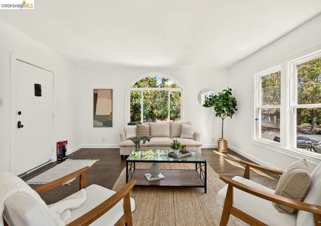 Photo 3 of Sale Pending at 1057 Tuolumne St, Vallejo, CA 94590 | MLS# 41144815 | Listing updated on 2026-09-25