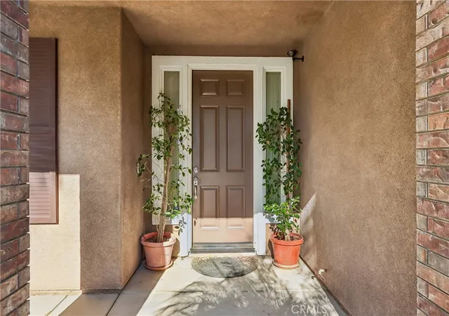 Photo 2 of Single family home for sale at 7885 Retriever St, Eastvale, CA 92880 | MLS# CV26177171 | Listing updated on 2026-09-20