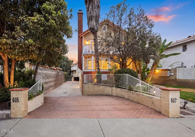 Photo 2 of Sale Pending at 607 W Duarte Rd #D, Monrovia, CA 91016 | MLS# P1-28442 | Listing updated on 2026-10-02