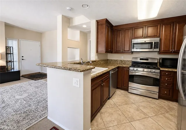 Photo 3 of Condo for sale at 23412 Pacific Park #39J, Aliso Viejo, CA 92656 | MLS# OC26176926 | Listing updated on 2026-09-14