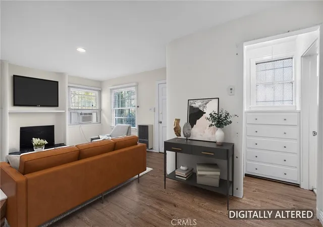 Listing Photo 5 - Condo for sale in building located at 1274 S Beverly Gln, Los Angeles, CA 90024