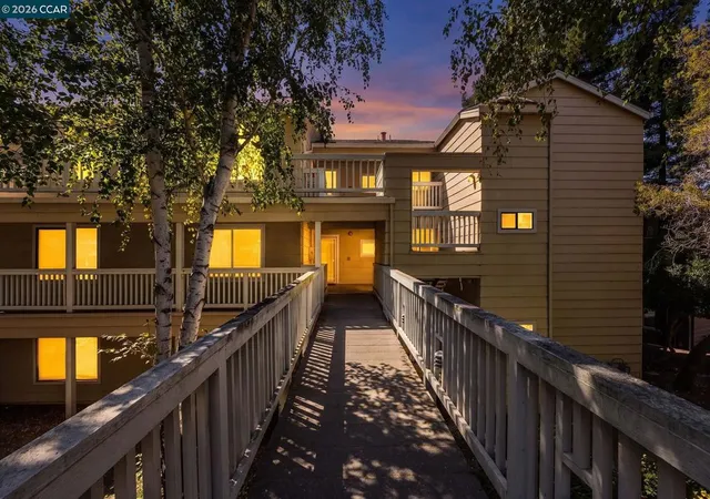 Photo 3 of Sale Pending at 388 Mill Rd, Martinez, CA 94553 | MLS# 41144915 | Listing updated on 2026-10-04