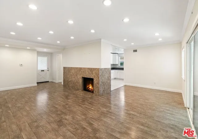 Photo 3 of Single family home for sale at 19408 Calvert St, Tarzana, CA 91335 | MLS# 26871849 | Listing updated on 2026-09-14