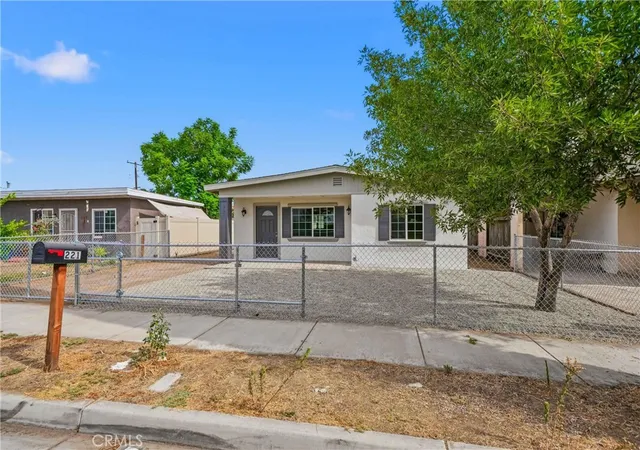 Photo 3 of Sale Pending at 221 Pleasant View, Colton, CA 92324 | MLS# IV26177594 | Listing updated on 2026-09-15