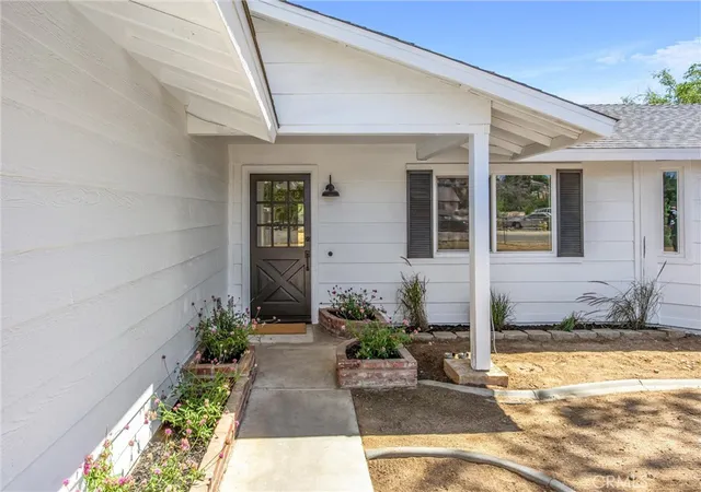 Photo 4 of Single family home for sale at 17405 Adobe, Hesperia, CA 92345 | MLS# HD26177572 | Listing updated on 2026-09-27
