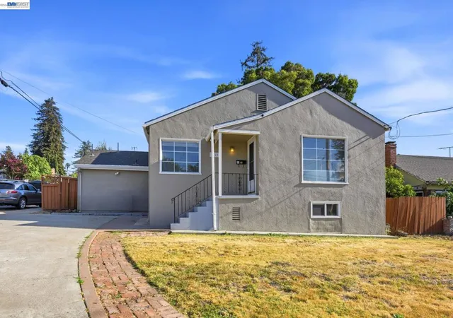 Single family home for sale at 2241 Kelly St, Hayward, CA 94541 | MLS# 41144992