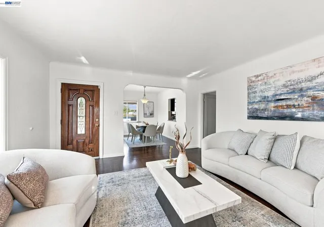 Photo 4 of Single family home for sale at 2241 Kelly St, Hayward, CA 94541 | MLS# 41144992 | Listing updated on 2026-09-14
