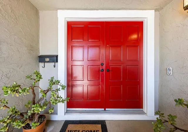 Photo 3 of Sale Pending at 5386 Southbridge Ct, San Jose, CA 95118 | MLS# ML82054108 | Listing updated on 2026-09-15