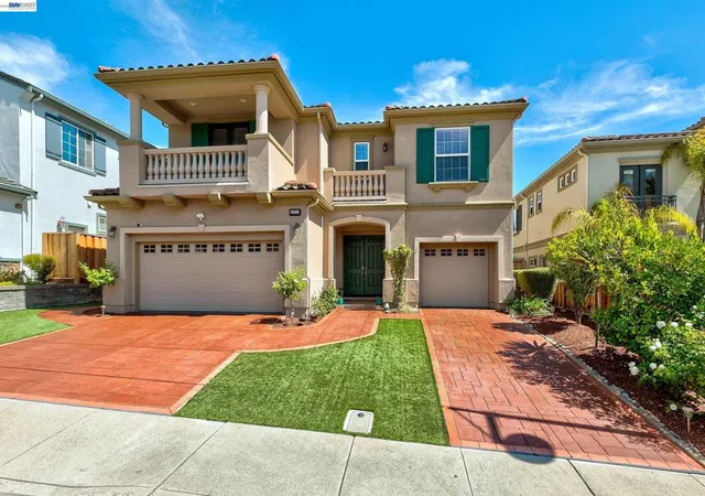 Photo 2 of Single family home for sale at 4951 Grayhawk Ct, Dublin, CA 94568 | MLS# 41145007 | Listing updated on 2026-09-14