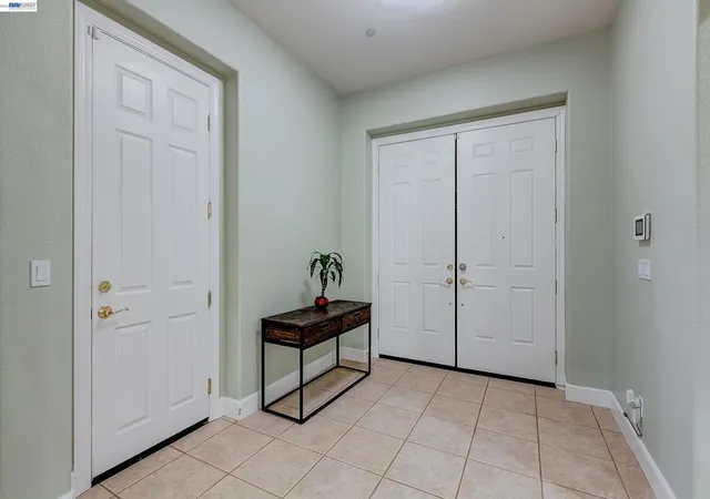 Photo 3 of Single family home for sale at 4951 Grayhawk Ct, Dublin, CA 94568 | MLS# 41145007 | Listing updated on 2026-09-14