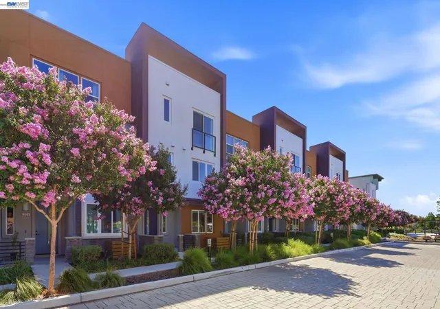 Photo 2 of Sale Pending at 3943 Summit Rd, Dublin, CA 94568 | MLS# 41145023 | Listing updated on 2026-09-26