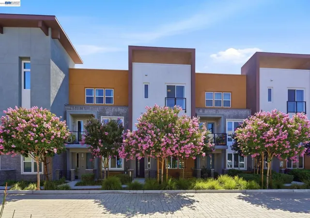 Photo 4 of Sale Pending at 3943 Summit Rd, Dublin, CA 94568 | MLS# 41145023 | Listing updated on 2026-09-26