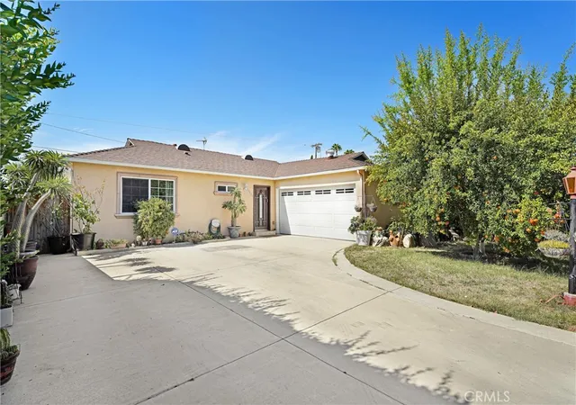 Photo 2 of Sale Pending at 19406 Enadia Way, Reseda, CA 91335 | MLS# SR26178175 | Listing updated on 2026-09-15