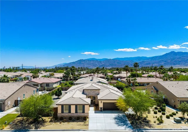 Photo 2 of Single family home for sale at 81855 Vida Bella, La Quinta, CA 92253 | MLS# SW26178362 | Listing updated on 2026-09-15