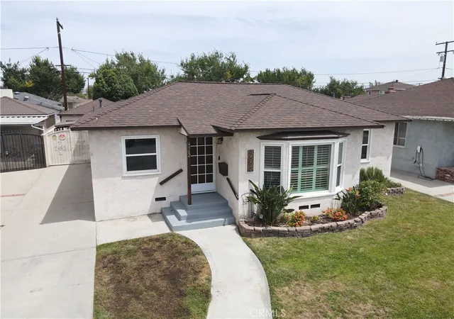 Single family home for sale at 4562 Iroquois Ave, Lakewood, CA 90713 | MLS# SB26178370