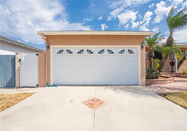 Photo 3 of Sale Pending at 3435 W 227th Street, Torrance, CA 90505 | MLS# CV26178431 | Listing updated on 2026-09-14