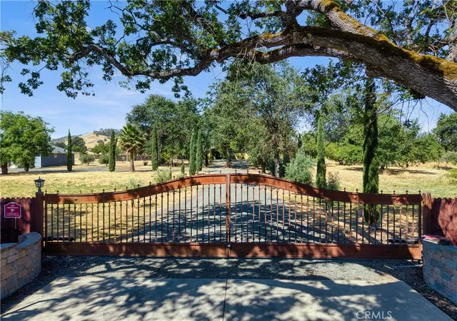 Photo 4 of Single family home for sale at 3345 Ackley Rd, Lakeport, CA 95453 | MLS# LC26176023 | Listing updated on 2026-09-14