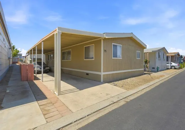 Photo 3 of Manufactured home for sale at 812 W Clover Rd #75, Tracy, CA 95376 | MLS# ML82057561 | Listing updated on 2026-09-14