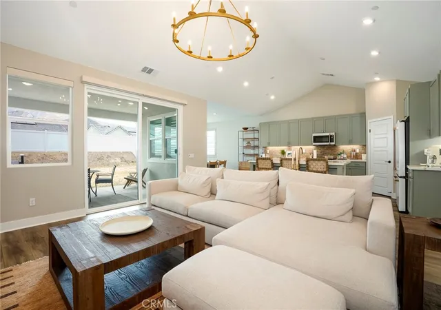 Photo 3 of Sale Pending at 3805 Shannon Ln, Piru, CA 93040 | MLS# SR26178496 | Listing updated on 2026-10-02