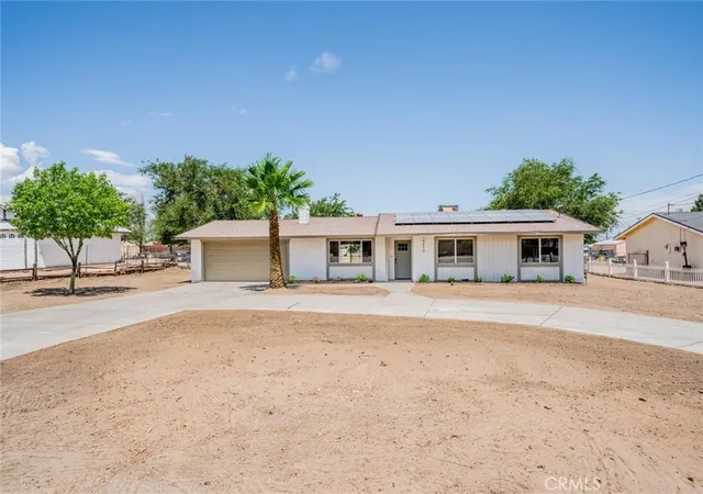 Photo 2 of Sale Pending at 14850 Riverside St, Hesperia, CA 92345 | MLS# HD26178220 | Listing updated on 2026-09-14