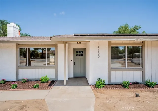 Photo 3 of Sale Pending at 14850 Riverside St, Hesperia, CA 92345 | MLS# HD26178220 | Listing updated on 2026-09-14