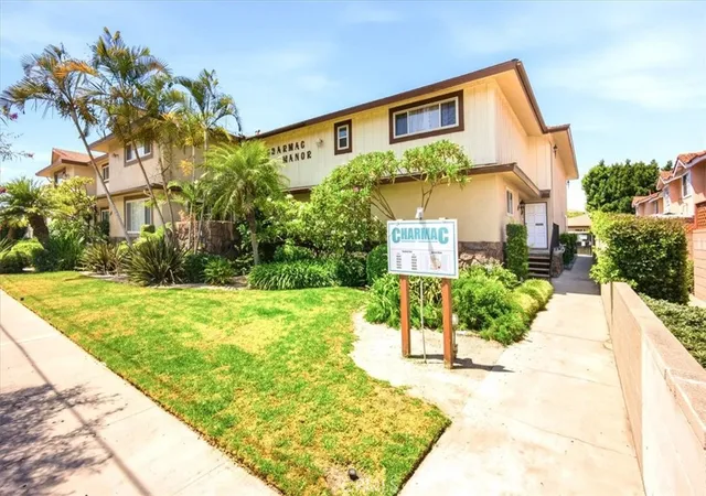 Photo 3 of Condo for sale at 10365 Downey Ave, Downey, CA 90241 | MLS# CV26178648 | Listing updated on 2026-09-14