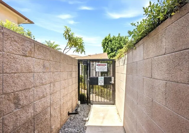 Photo 3 of Condo for sale at 10365 Downey Ave, Downey, CA 90241 | MLS# CV26178648 | Listing updated on 2026-09-14