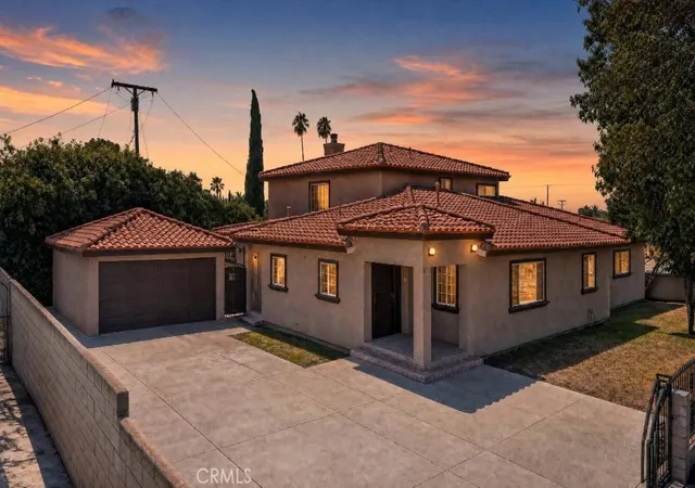 Photo 2 of Single family home for sale at 1042 W Mcfadden Ave, Santa Ana, CA 92707 | MLS# PW26178339 | Listing updated on 2026-10-04