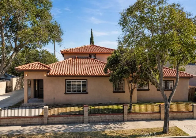 Photo 3 of Single family home for sale at 1042 W Mcfadden Ave, Santa Ana, CA 92707 | MLS# PW26178339 | Listing updated on 2026-10-04